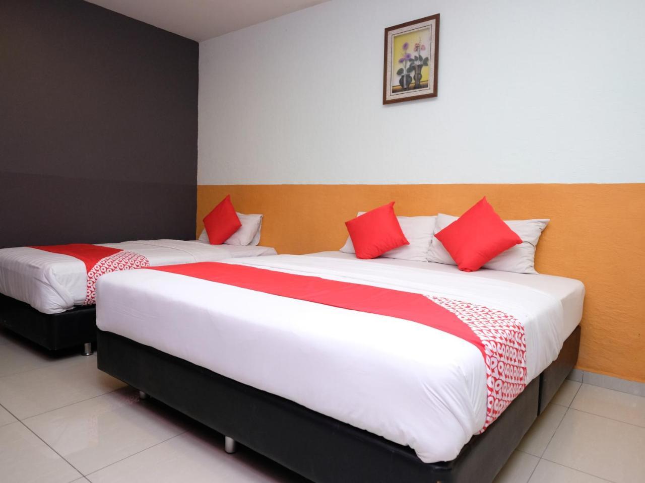 Hotel De' Tees, Masai Utama Pasir Gudang Exteriör bild