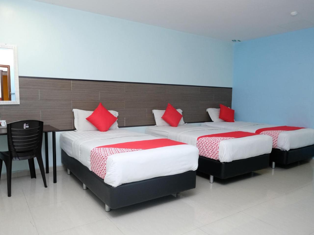 Hotel De' Tees, Masai Utama Pasir Gudang Exteriör bild