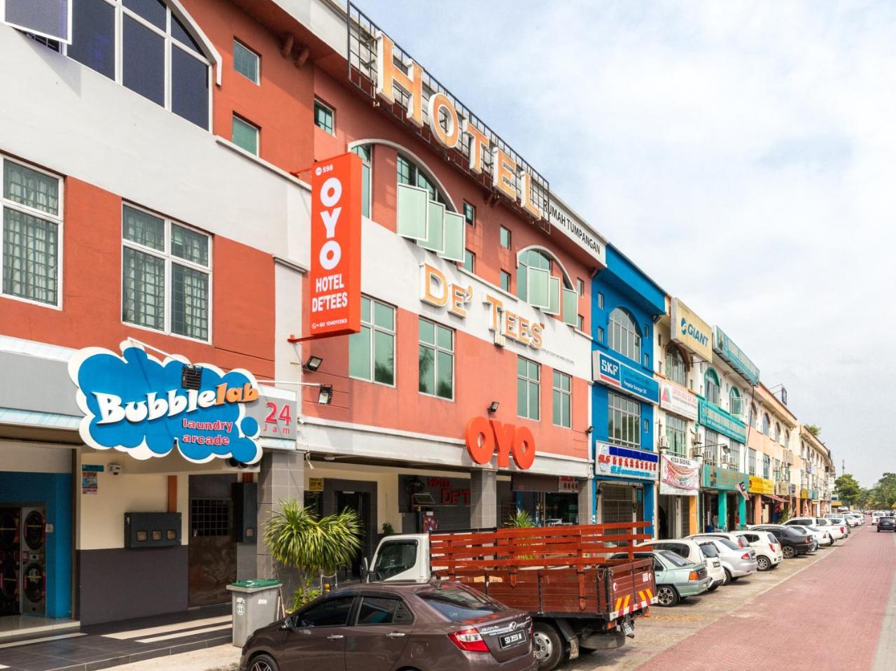 Hotel De' Tees, Masai Utama Pasir Gudang Exteriör bild
