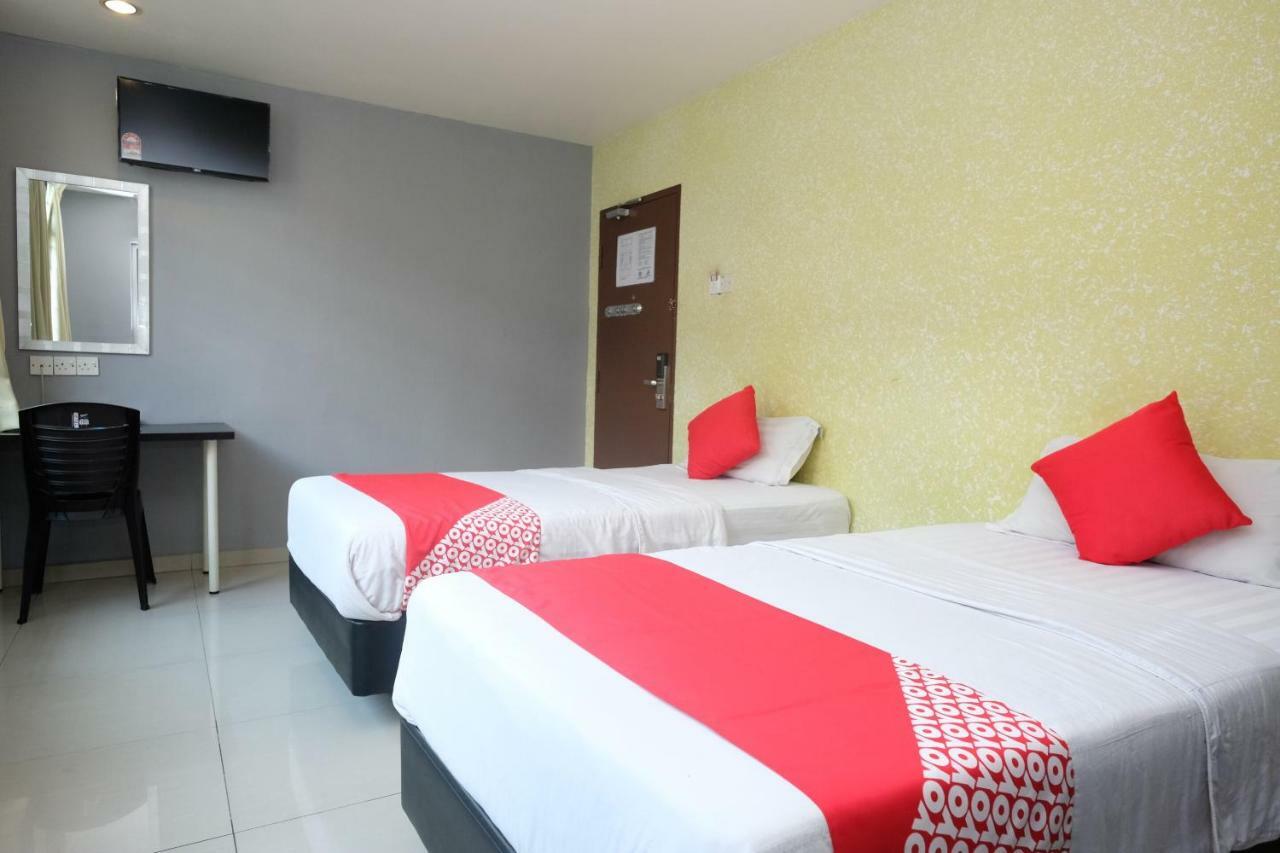 Hotel De' Tees, Masai Utama Pasir Gudang Exteriör bild