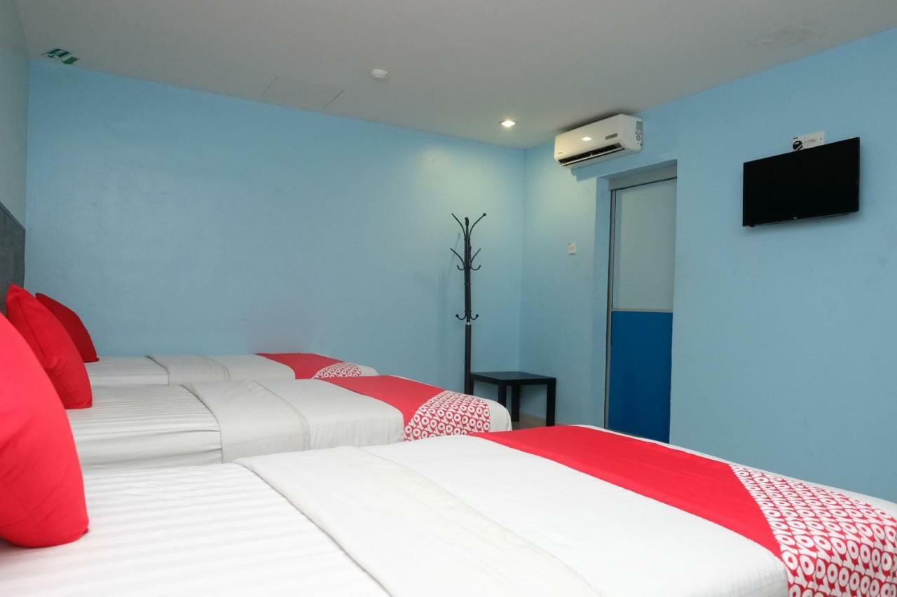 Hotel De' Tees, Masai Utama Pasir Gudang Exteriör bild